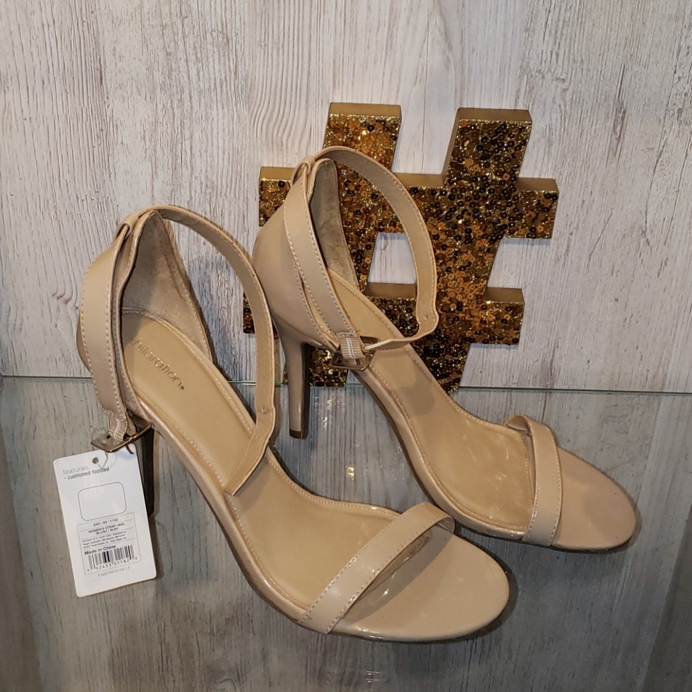 Blush Single sole pumps